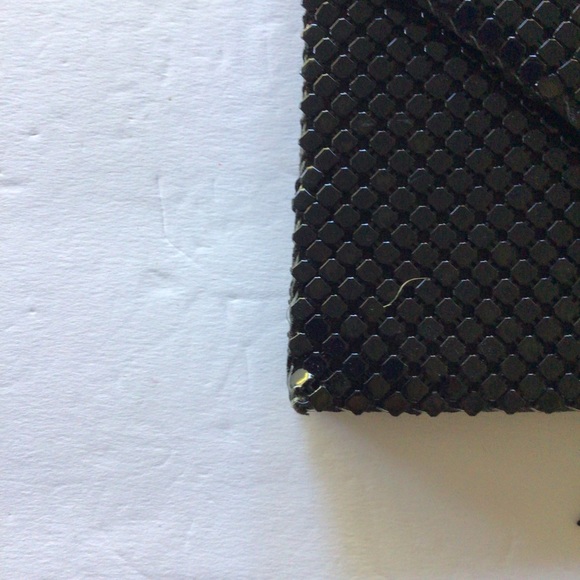 VINTAGE STAR BAGS BLACK METAL MESH EVENING BAG - Picture 4 of 8